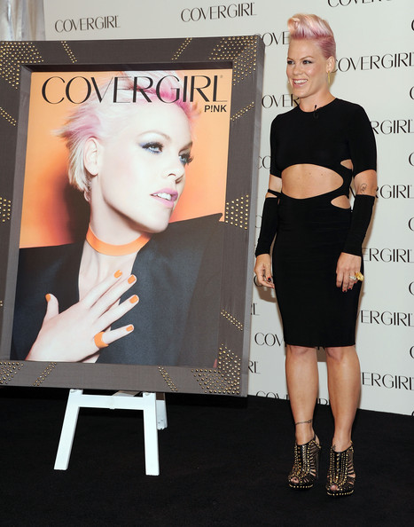 pink-covergirl-cosmetics-unveiling-santa-monica