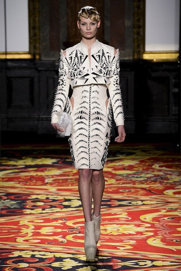 iris-van-herpen-couture-spring-2013