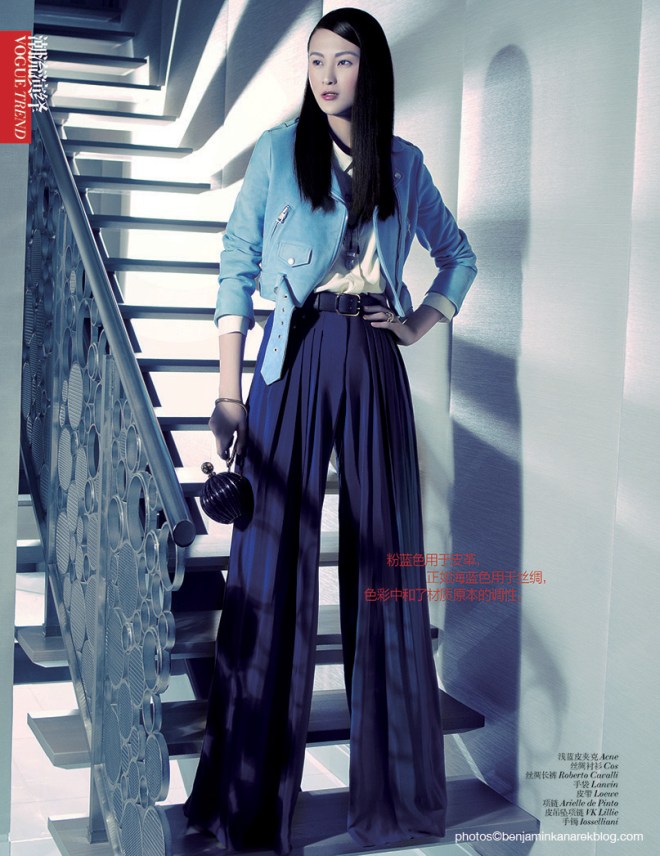 hye-seung-and-jin-zhou-by-benjamin-kanarek-for-vogue-china-february-2013-2