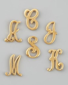 jennifer-zeuner-gold-inital-earrings