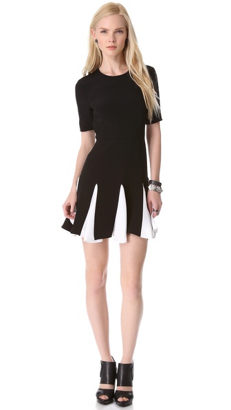 cushnie-et-ochs-short-sleeve-pleated-dress