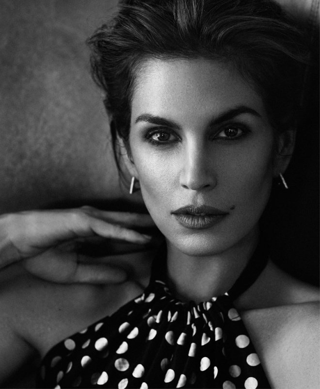 cindy-crawford-by-xavi-gordo-for-harpers-bazaar-russia-march-2014-8