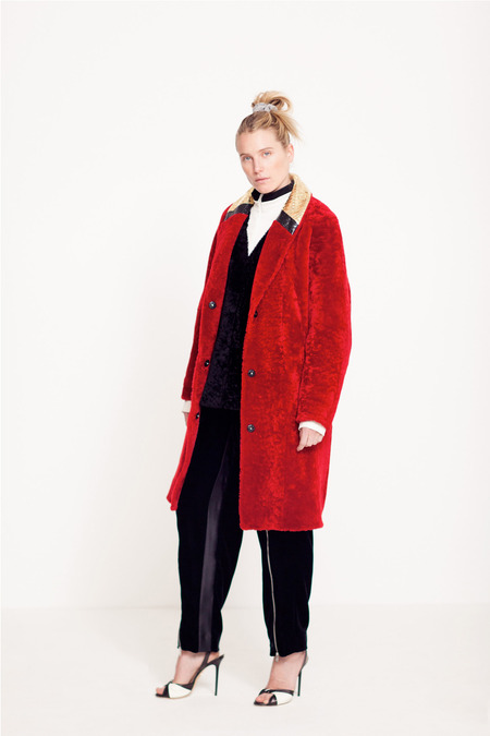 trager-delaney-fall-2014-dree-hemingway-15