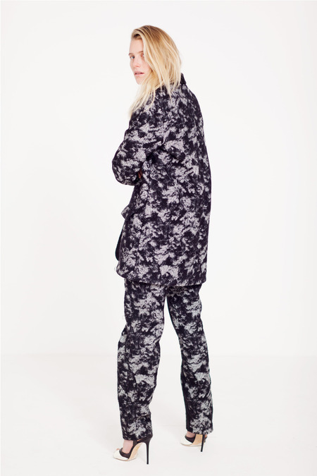 trager-delaney-fall-2014-dree-hemingway-5