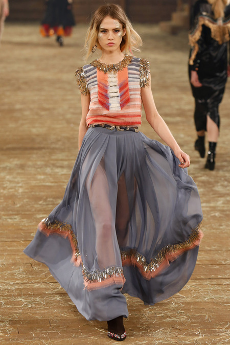 chanel-pre-fall-2014-charlotte-free