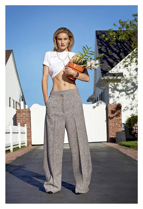 rosie-huntington-whiteley-by-collier-schorr-for-v-magazine-summer-2014-6